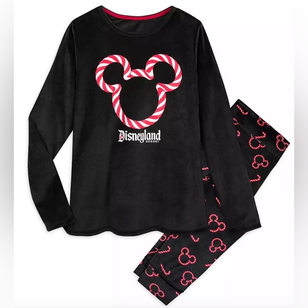 Disneyland Resorts Mickey Mouse Holiday Velour Pajama Set size 2X